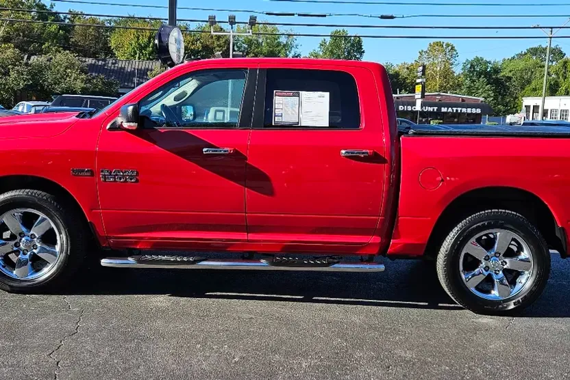 2017 Ram 1500 Big Horn photo 1