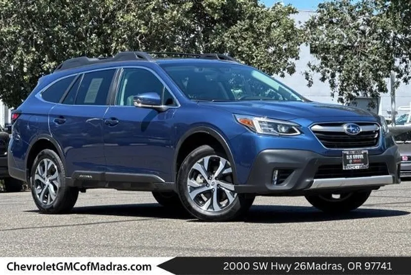 2022 Subaru Outback Limited photo 1