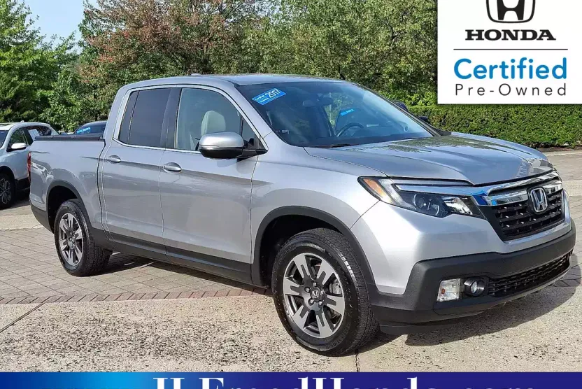 2017 Honda Ridgeline RTL photo 1
