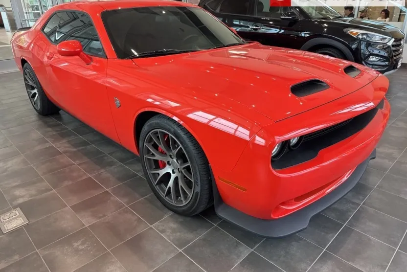 2022 Dodge Challenger SRT8 Hellcat photo 1
