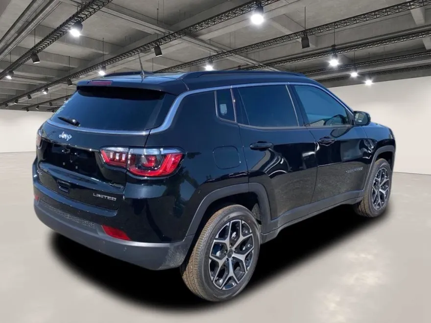 2025 Jeep Compass Limited photo 1