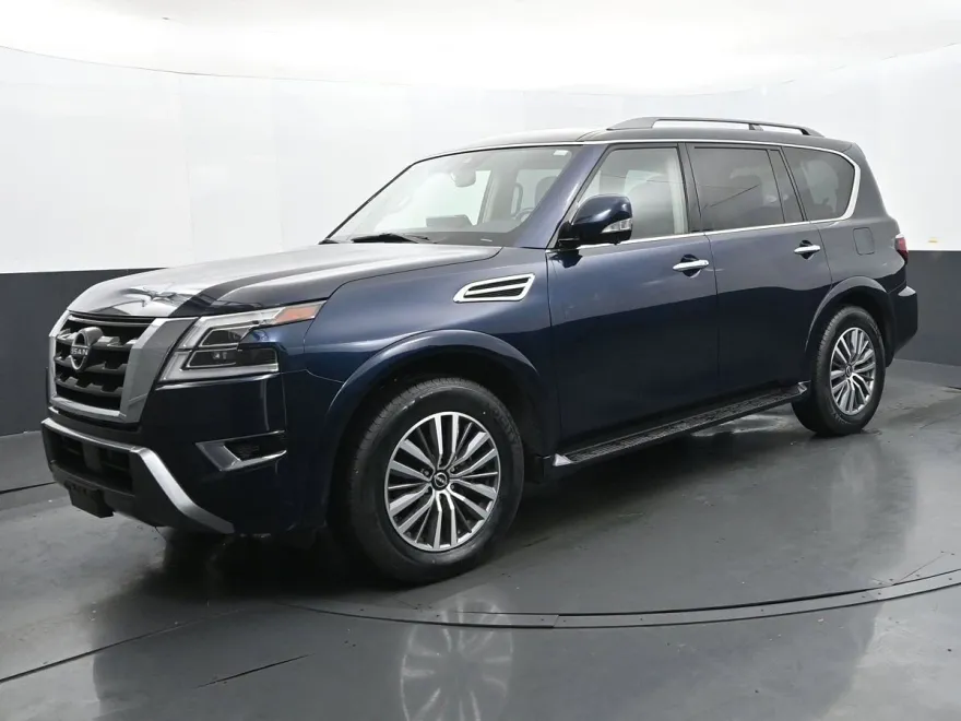 2023 Nissan Armada SL photo 1