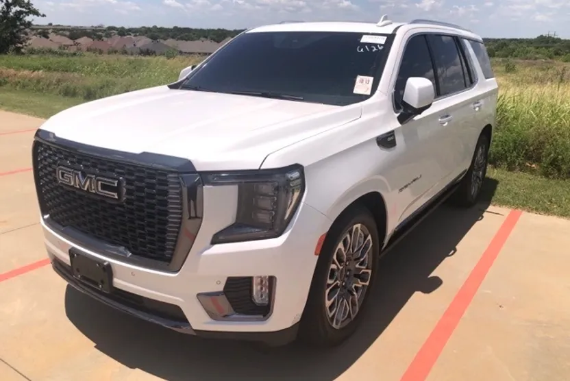 2024 Gmc Yukon Denali Ultimate photo 1