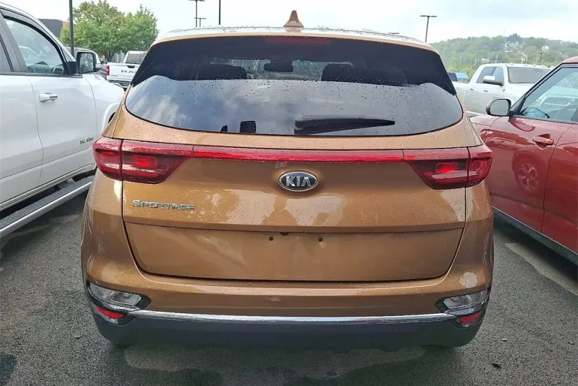 2020 Kia Sportage LX photo 1