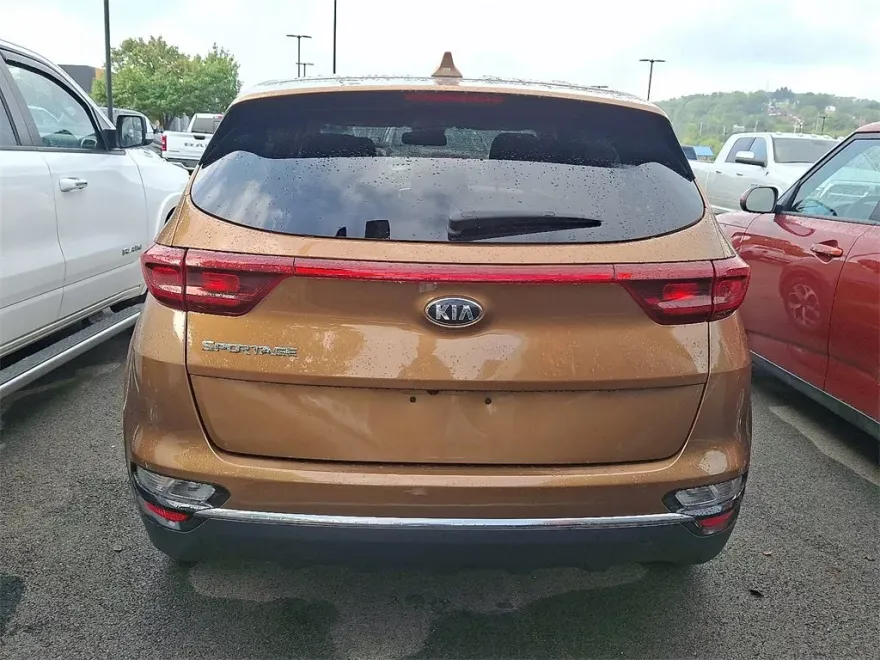 2020 Kia Sportage LX photo 1