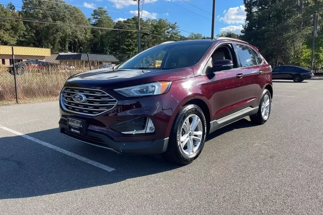 2020 Ford Edge SEL photo 1