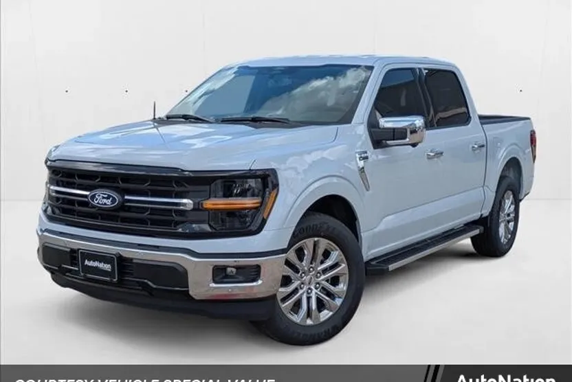 2025 Ford F-150 XLT photo 1