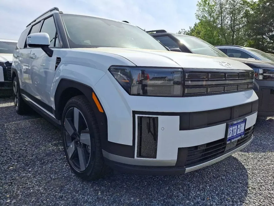 2025 Hyundai Santa Fe Limited photo 1