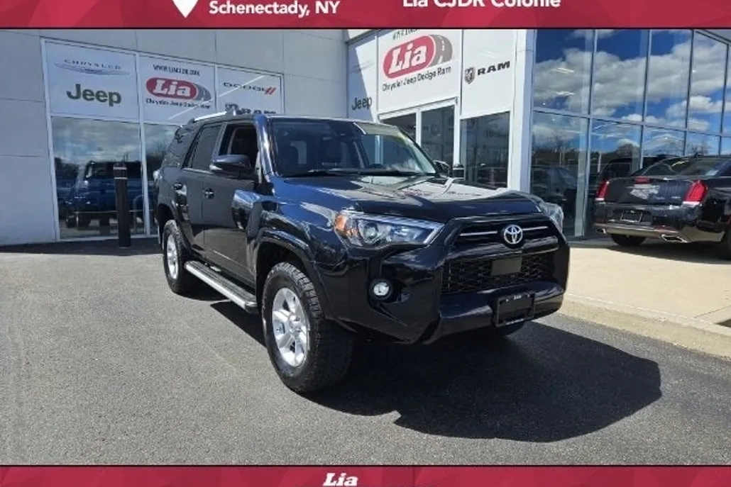 2021 Toyota 4Runner SR5 Premium photo 1
