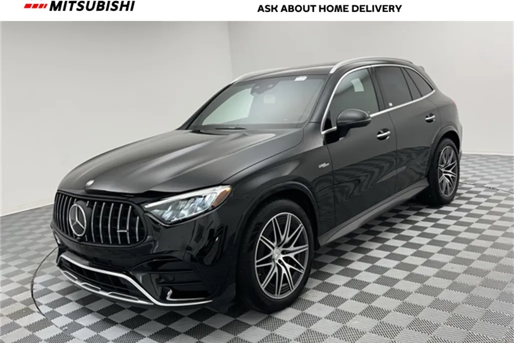 2024 Mercedes Benz GLC 43 AMG 4MATIC photo 1