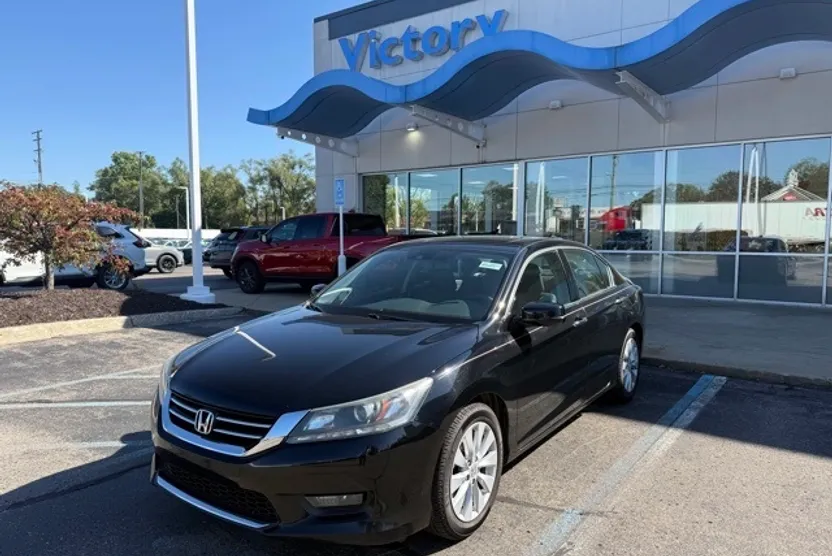 2015 Honda Accord EX-L photo 1