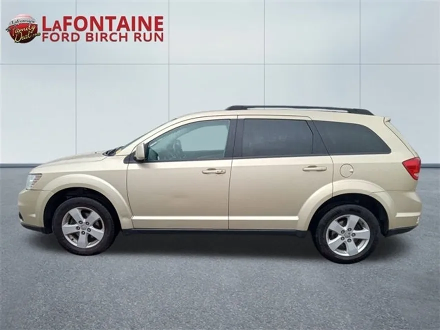 2011 Dodge Journey Mainstreet photo 1