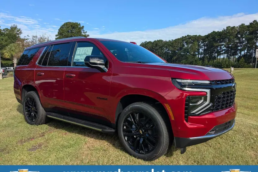 2026 Chevrolet Suburban Premier photo 1