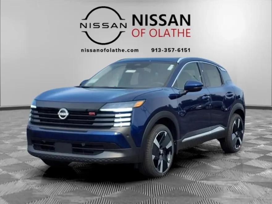 2025 Nissan Kicks SR photo 1