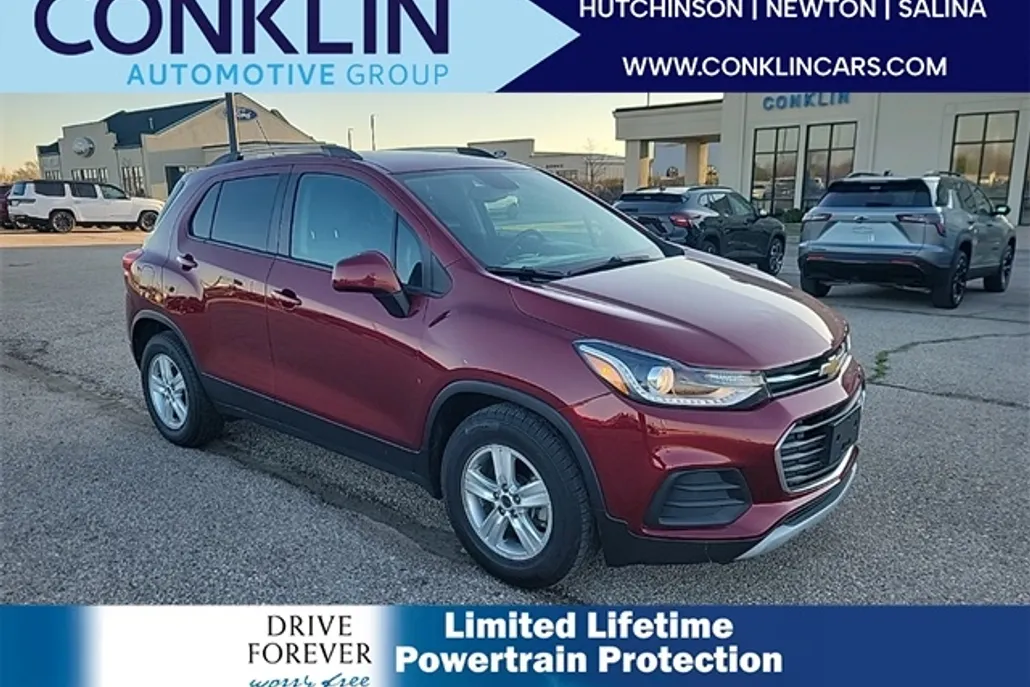 2021 Chevrolet Trax LT photo 1