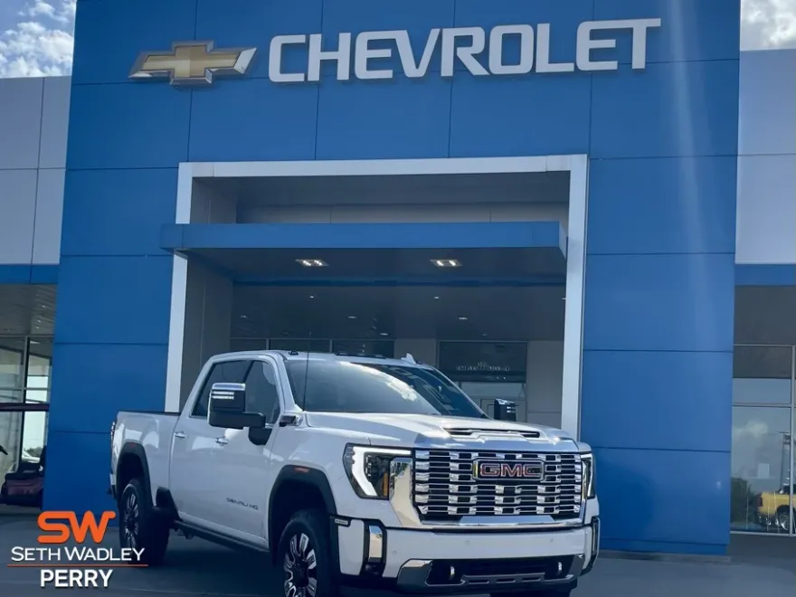 2025 Gmc Sierra HD Denali photo 1