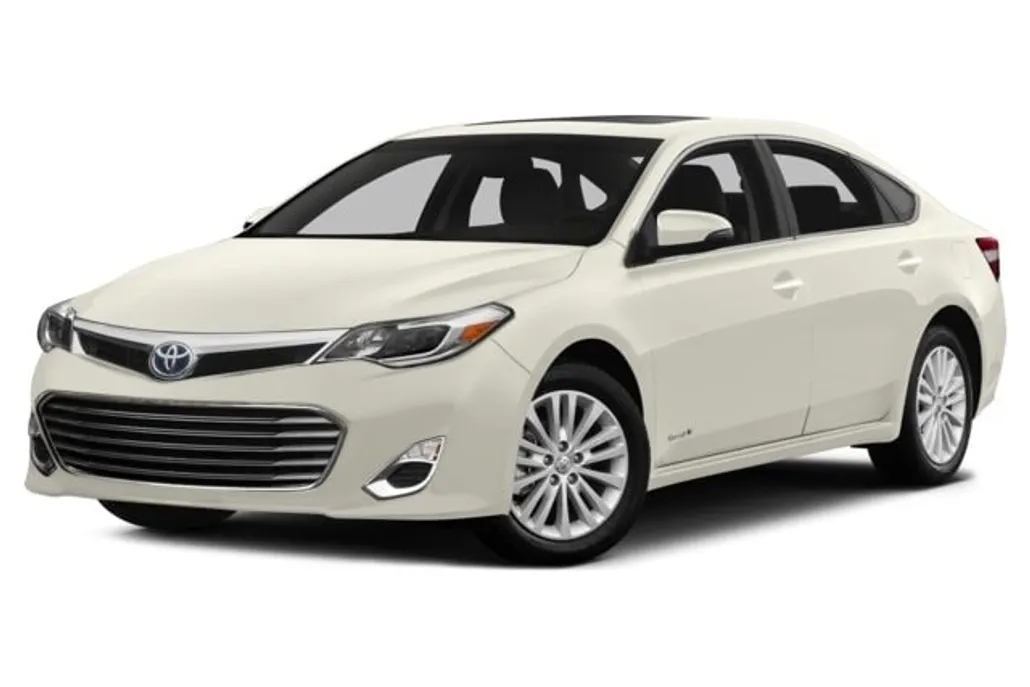 2015 Toyota Avalon Hybrid XLE Premium photo 1