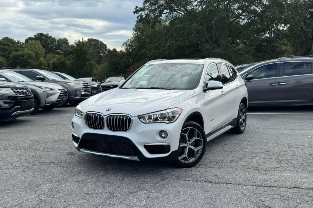 2017 Bmw X1 sDrive28i photo 1