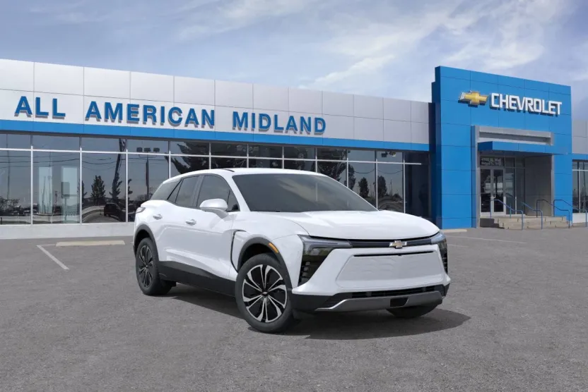 2025 Chevrolet Blazer EV photo 1