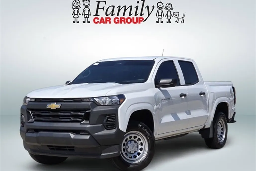2024 Chevrolet Colorado Work Truck photo 1