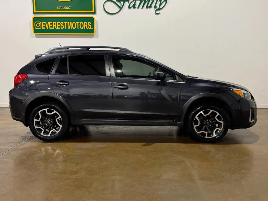 2016 Subaru Crosstrek Premium photo 1