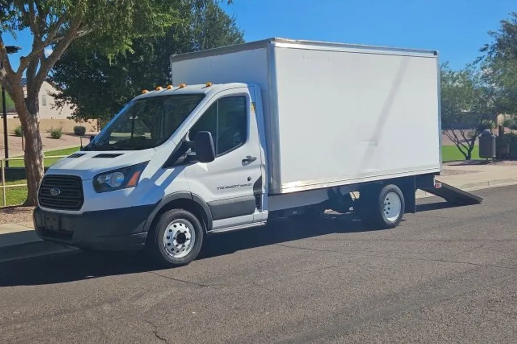 2018 Ford Transit Cab Chassis photo 1