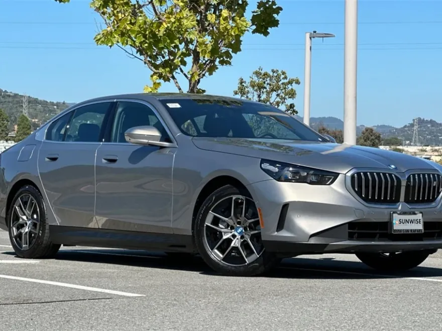 2024 Bmw i5 eDrive40 photo 1