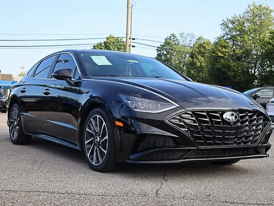 2023 Hyundai Sonata Limited photo 1