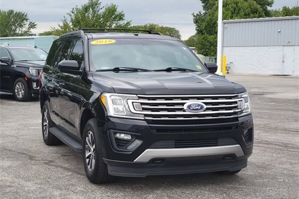 2018 Ford Expedition XLT photo 1
