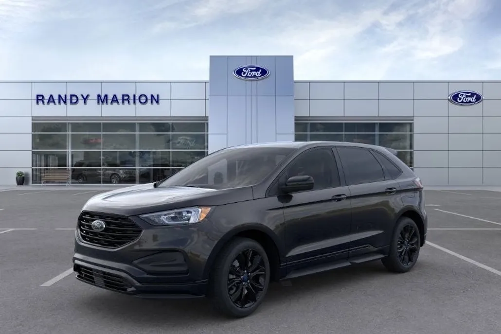 2024 Ford Edge SE photo 1