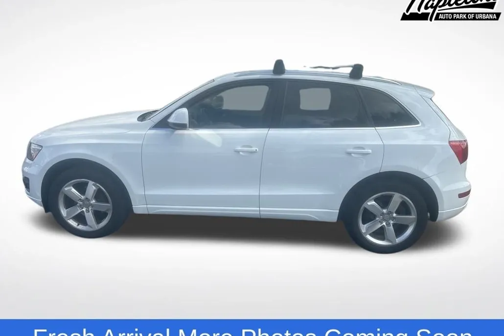 2012 Audi Q5 2.0T Premium photo 1