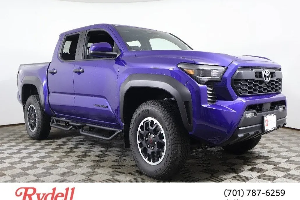 2024 Toyota Tacoma 4x4 TRD photo 1