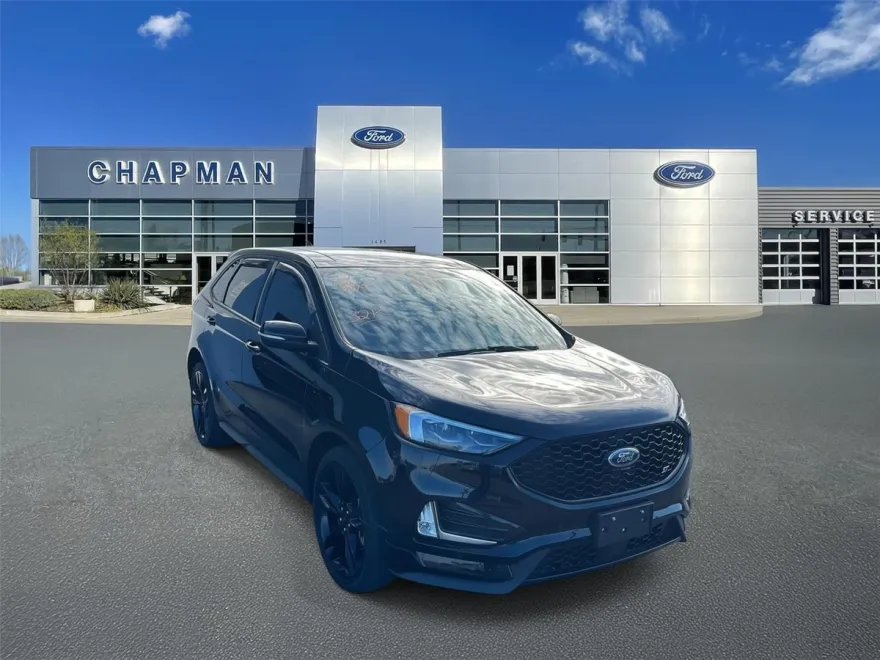 2022 Ford Edge ST photo 1