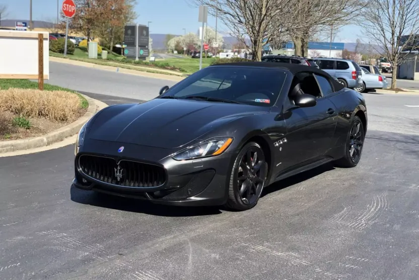 2014 Maserati Granturismo Sport photo 1