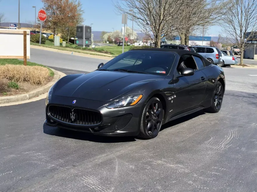 2014 Maserati Granturismo Sport photo 1