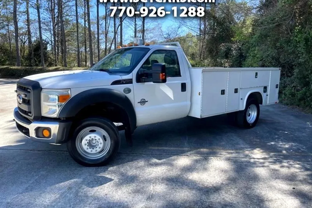 2011 Ford F-450 photo 1