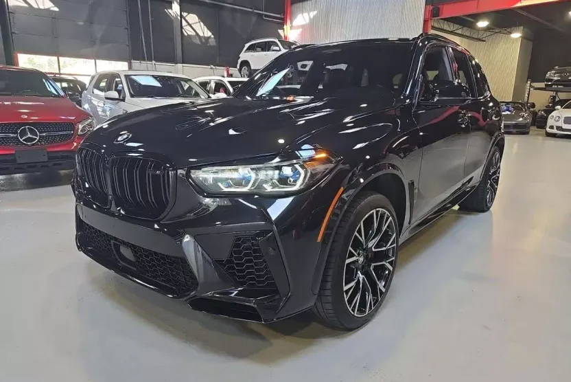 2022 Bmw X5 M photo 1