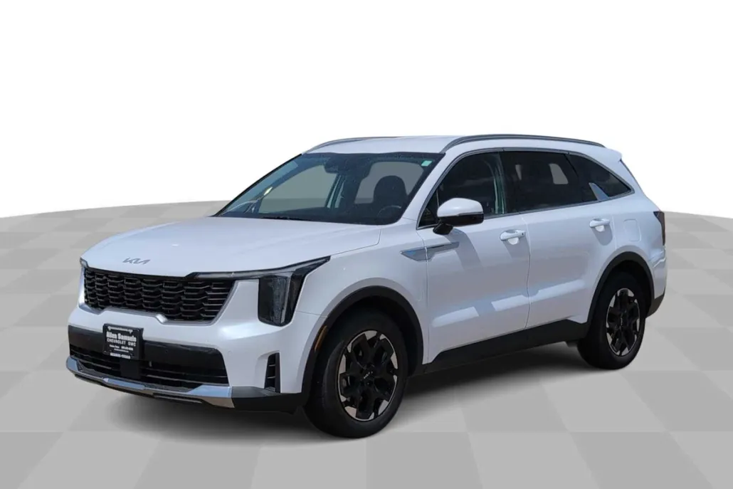 2024 Kia Sorento S photo 1