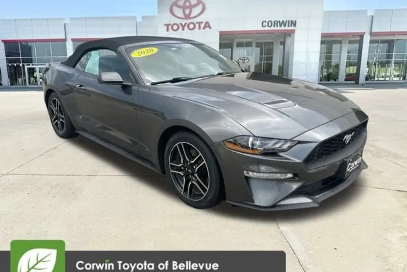 2020 Ford Mustang Convertible photo 1