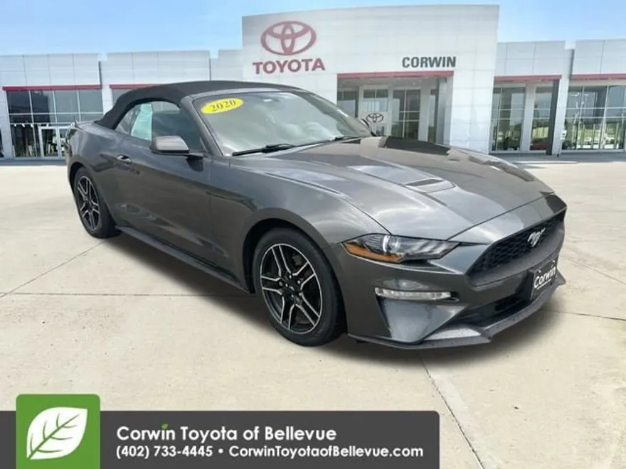2020 Ford Mustang Convertible photo 1
