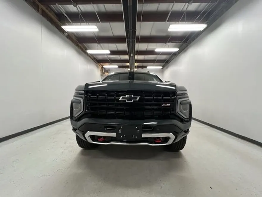 2025 Chevrolet Tahoe Z71 photo 1