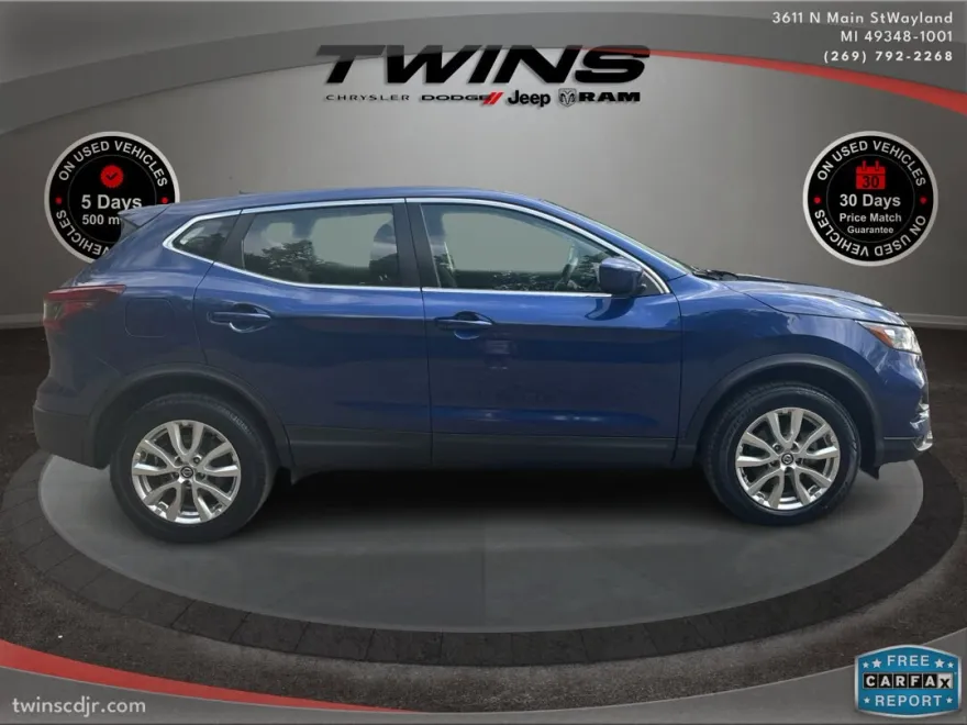 2021 Nissan Rogue Sport S photo 1