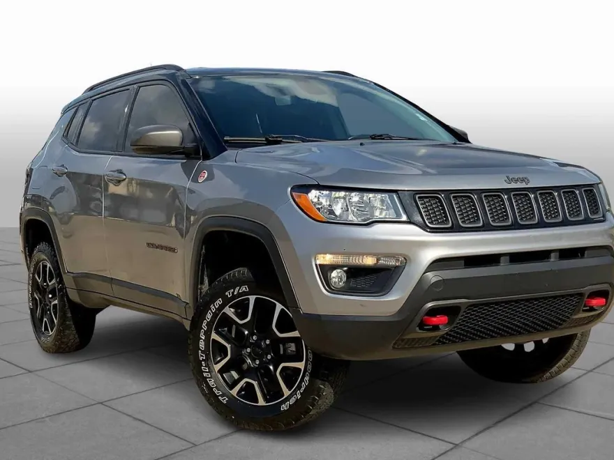 2020 Jeep Compass Trailhawk photo 1