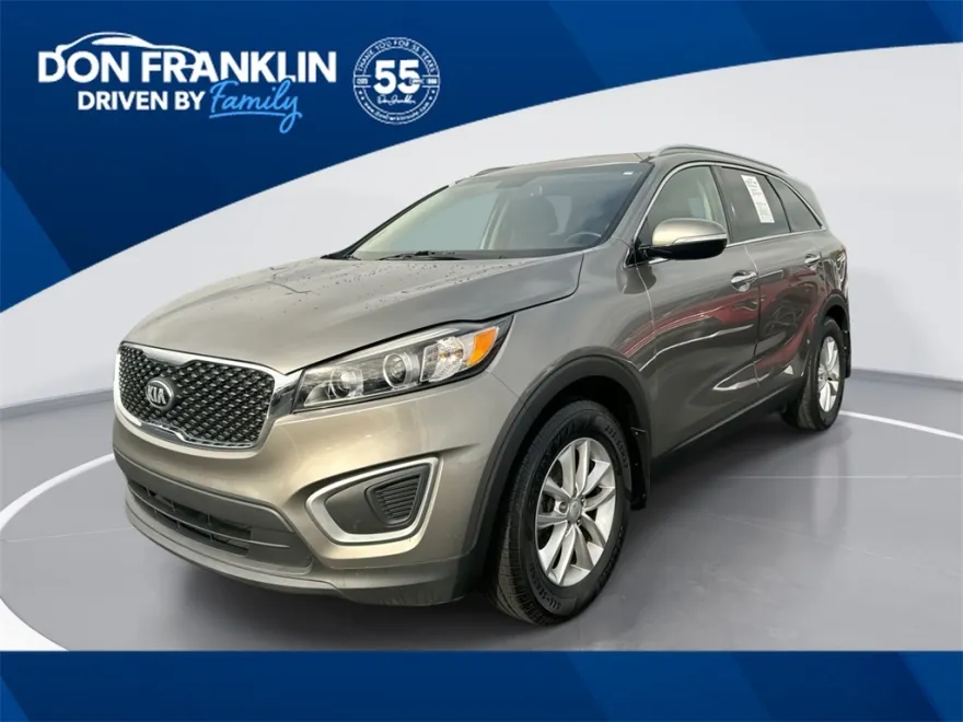 2016 Kia Sorento LX photo 1
