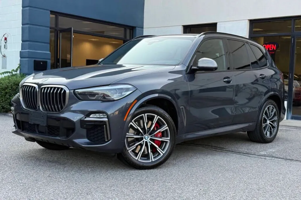 2021 Bmw X5 M50i photo 1