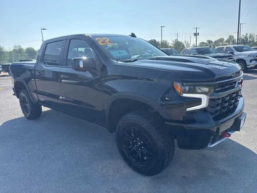 2022 Chevrolet Silverado 1500 ZR2 photo 1