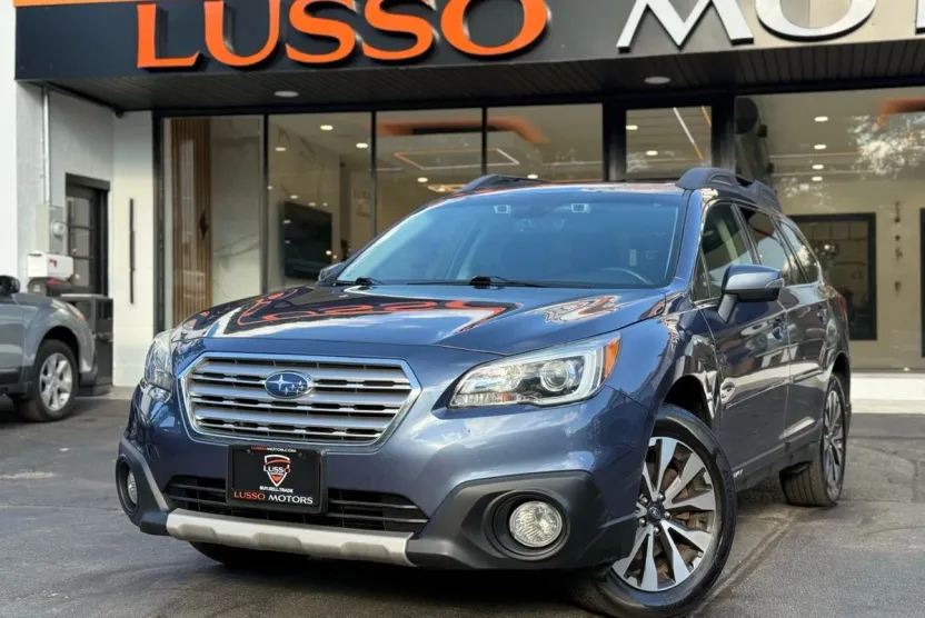 2017 Subaru Outback 2.5i Limited photo 1