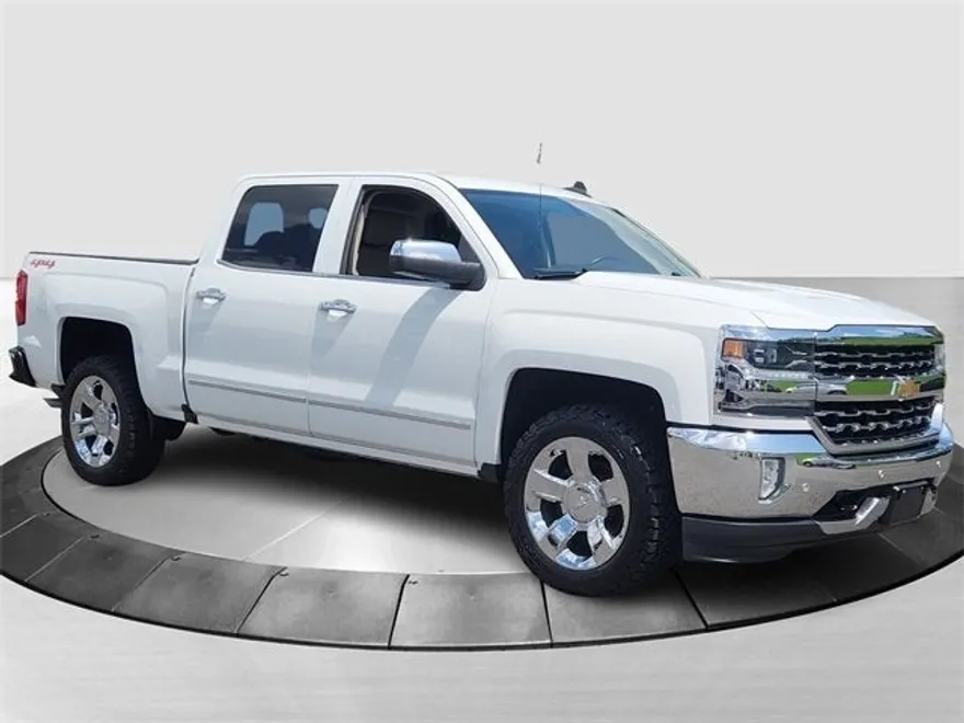 2018 Chevrolet Silverado 1500 LTZ photo 1