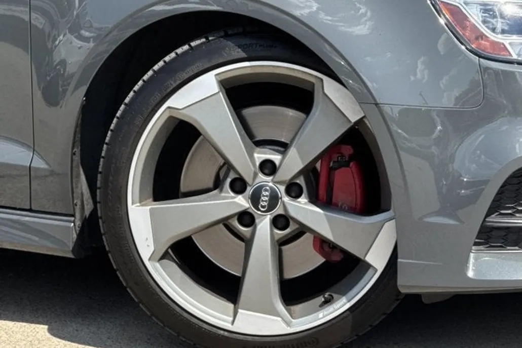 2019 Audi S3 Premium Plus photo 1