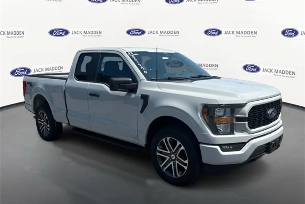 2023 Ford F-150 XL photo 1